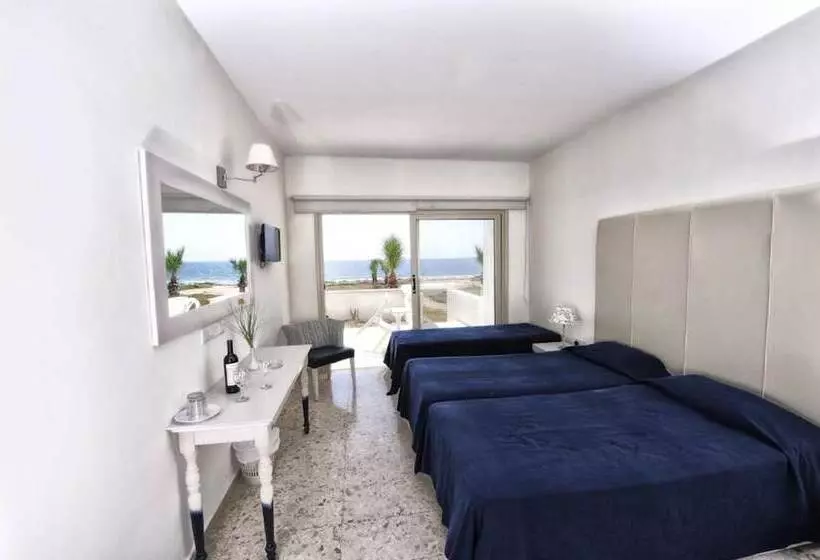 オーシャンビュースタンダードルーム, Piere Anne Beach