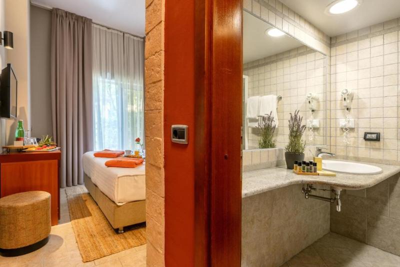 エコノミールーム, Podstine