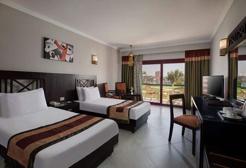 اتاق یک تخته با چشم‌انداز باغ, Pyramisa Island Hotel Aswan