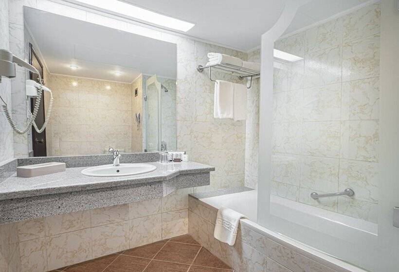 اتاق استاندارد, Pyramisa Island Hotel Aswan