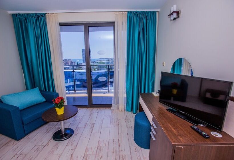 バルコニー付きスーペリアルーム, Smartline Meridian