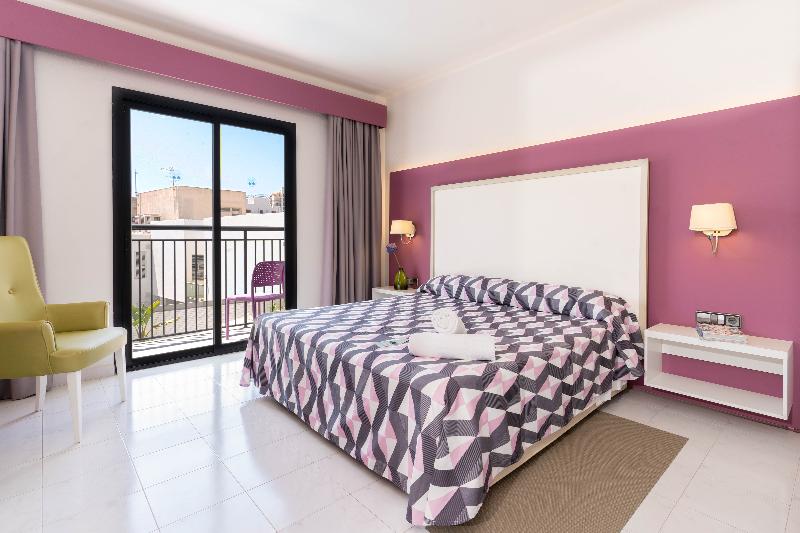 Номер Стандарт Вид на Бассейн, The Purple Hotel By Ibiza Feeling   Adults Only