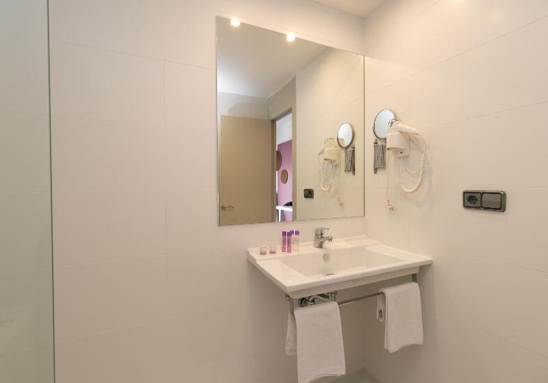 Номер Стандарт Вид на Бассейн, The Purple Hotel By Ibiza Feeling Adults Only