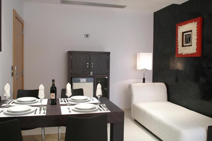 수피리어 스위트, Zouk