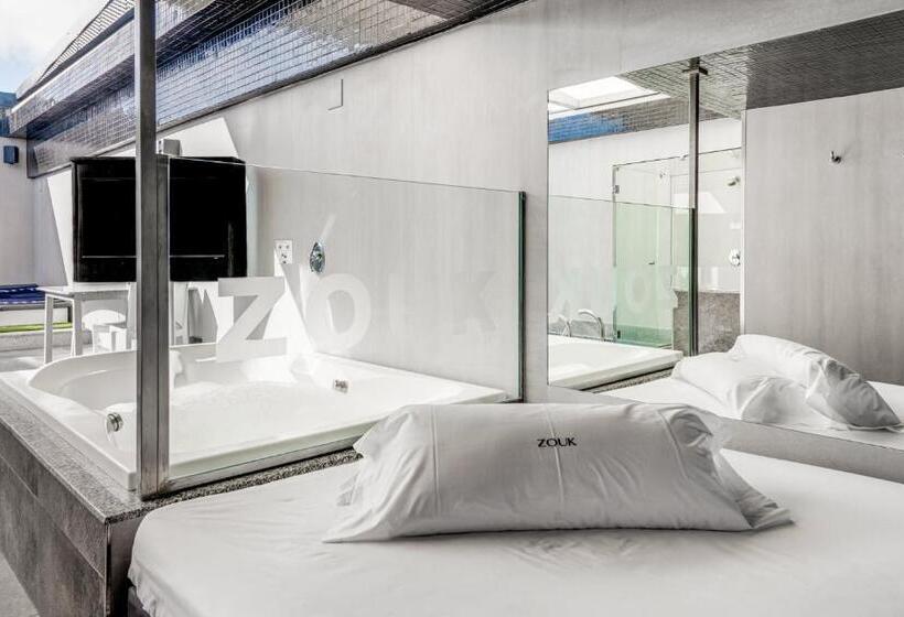 高级套房, Zouk