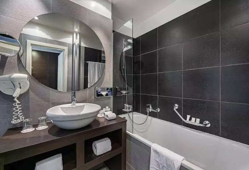 Standard-huone, Jade Manotel