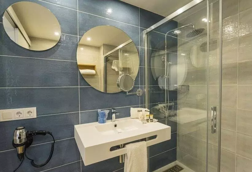 Suite Side Sea View