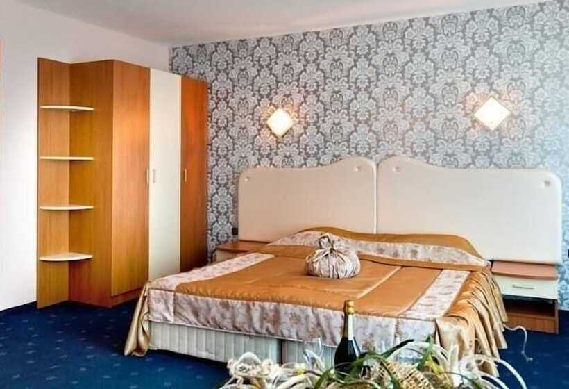 Triple Room Sea View, Sirius Beach Hotel & Spa