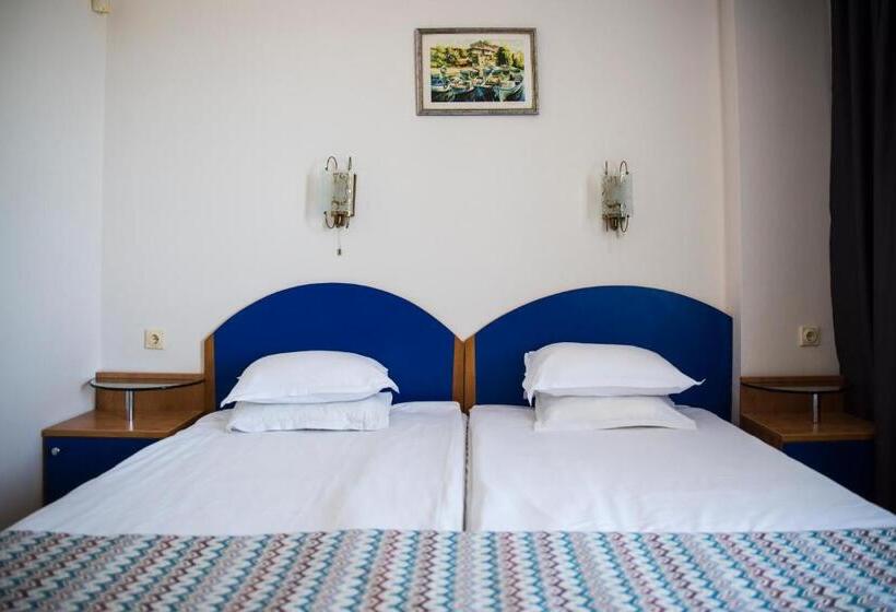 Номер Стандарт, Victoria Hotel Nessebar
