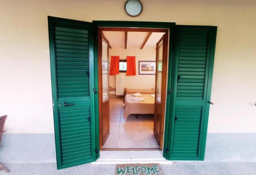 חדר סטנדרט לשלושה, Don Federico Country Inn