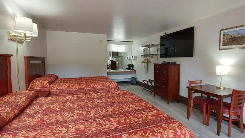 ２ダブルベッドのスタンダードルーム, Canaan Motel