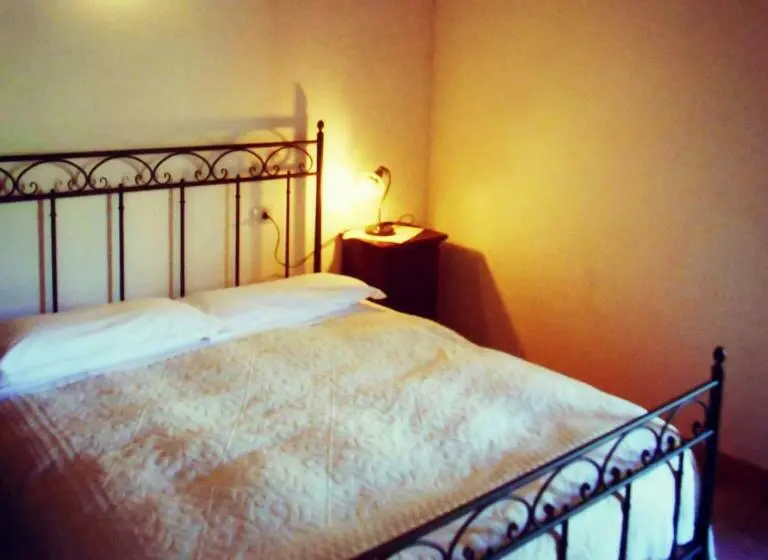 スタンダードトリプルルーム, Agriturismo Pedru Caddu