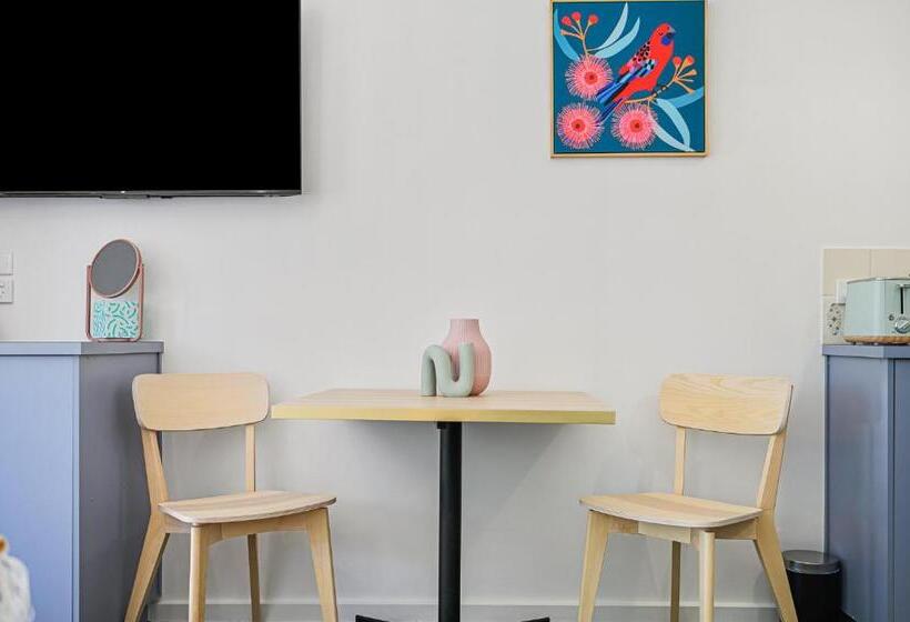 キングサイズベッドのデラックスルーム, The Shore Motel Milang