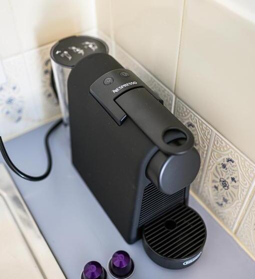 キングサイズベッドのデラックスルーム, The Shore Motel Milang