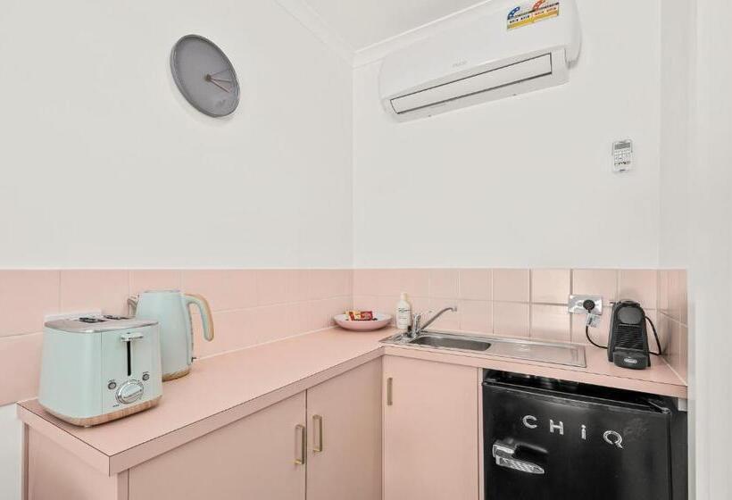 キングサイズベッドのデラックスルーム, The Shore Motel Milang