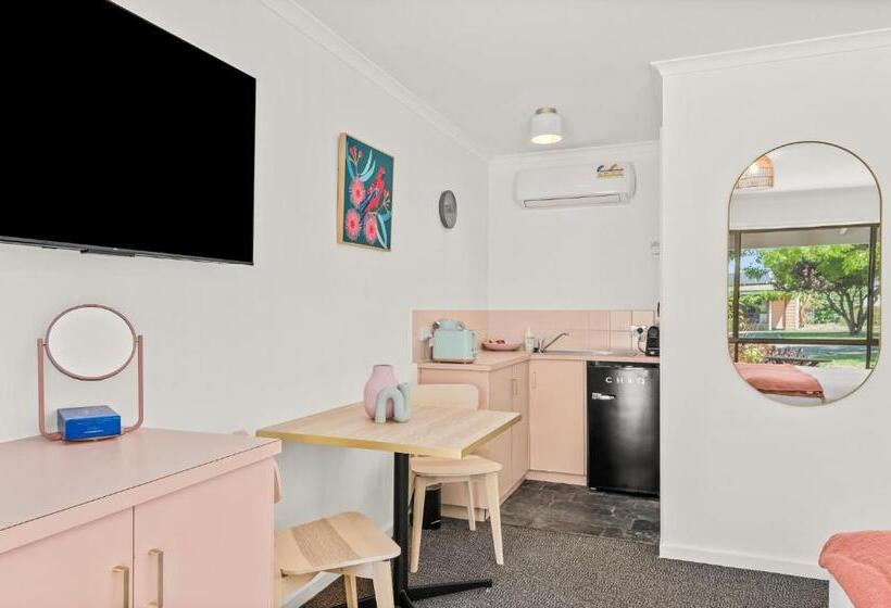 キングサイズベッドのデラックスルーム, The Shore Motel Milang