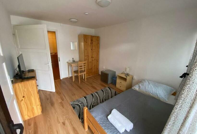 חדר סטנדרט, Aranyló Vendégház