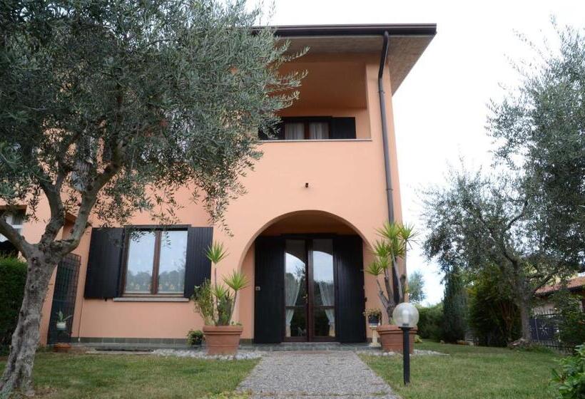 וילת חדר שינה 1, נוף לגינה, B&b Nonna Cecilia