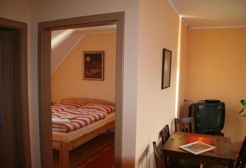 סוויטה, Pension čtyřlístek