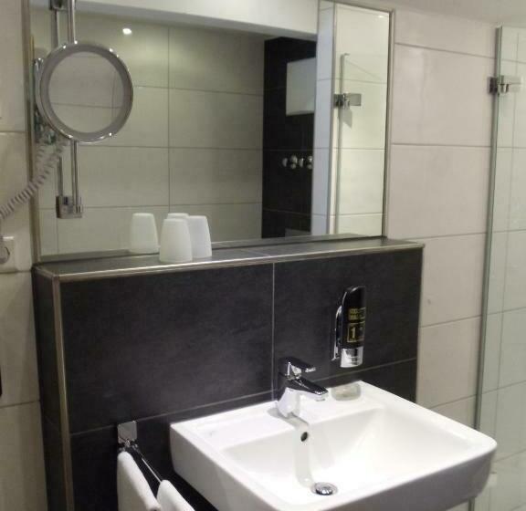 스탠다드 발코니 룸, Weinhotel Kienle