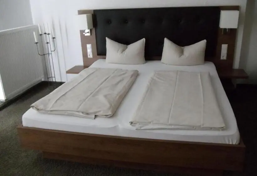 バルコニー付きデラックスルーム, Weinhotel Kienle