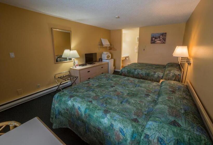 غرفة عائلية, Westwood Motel 100 Mile House