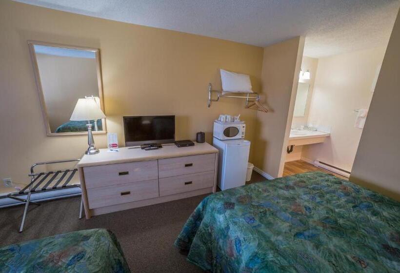 غرفة عائلية, Westwood Motel 100 Mile House