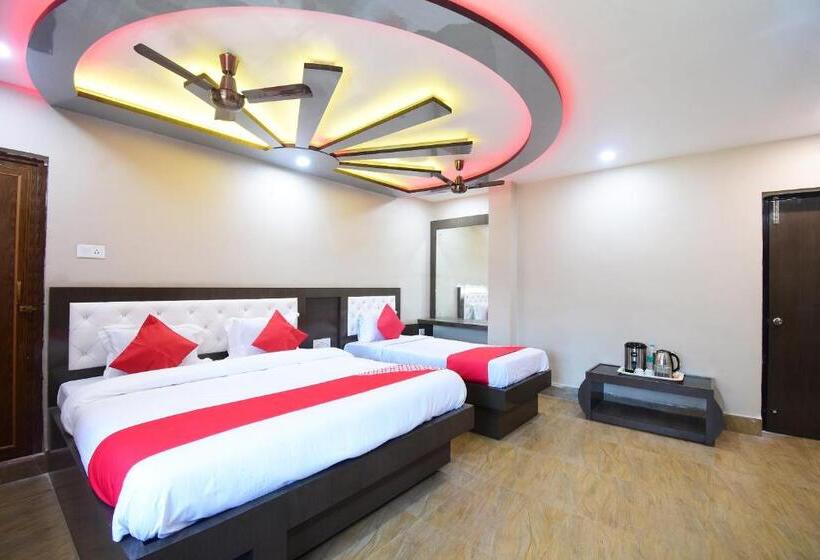 Quarto Triplo Superior, Ananya