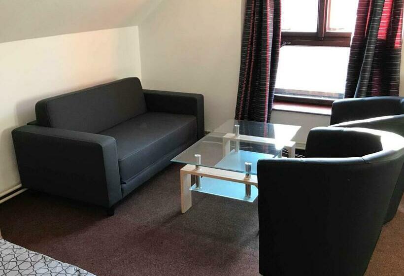 Standardrum, Penzion Měšťan