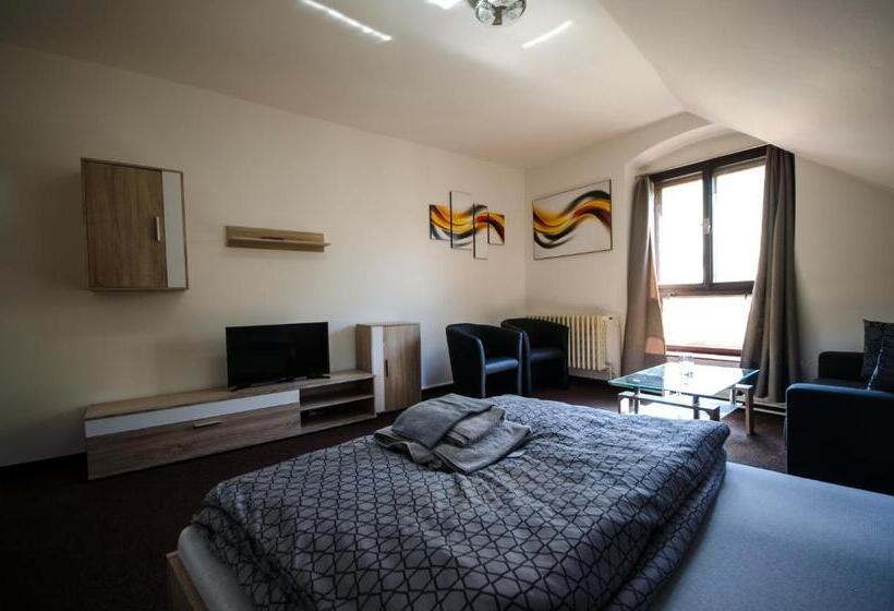 Standardrum, Penzion Měšťan