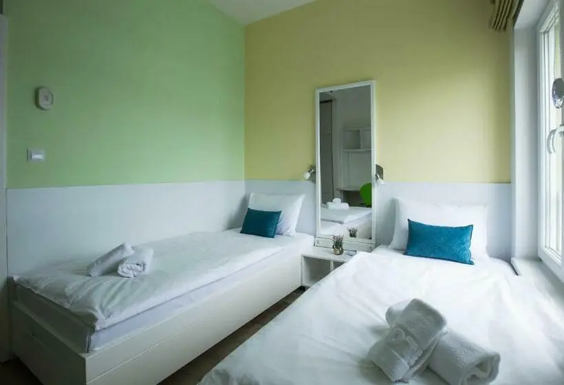 اتاق استاندارد, University Hotel Dorrah