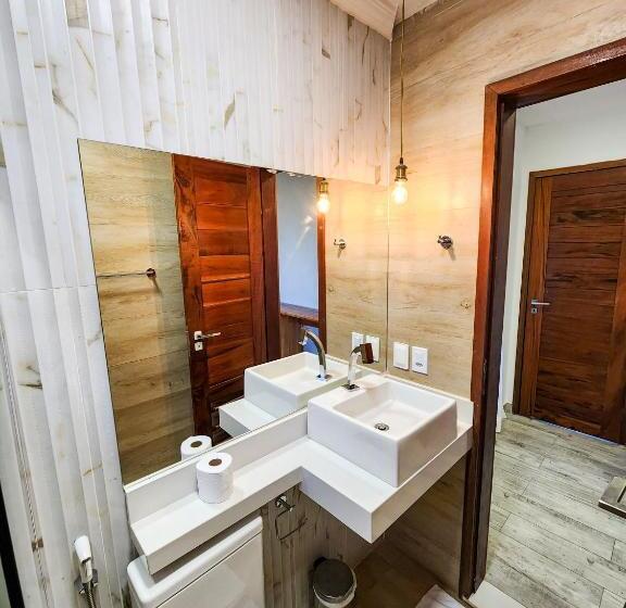 اتاق استاندارد با چشم‌انداز دریا, Casa Suiça Brasileira