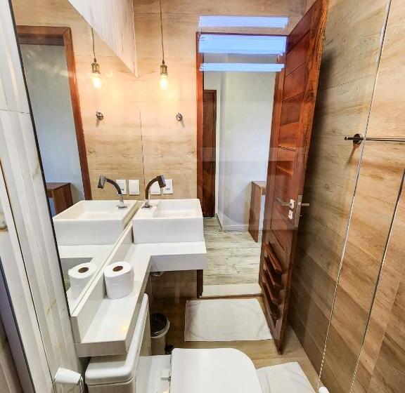 اتاق استاندارد با چشم‌انداز دریا, Casa Suiça Brasileira