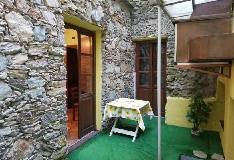 スタンダード4人部屋, Le Petit Chateau