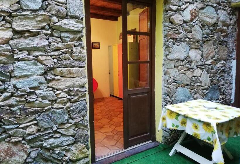 חדר סטנדרט לארבעה, Le Petit Chateau