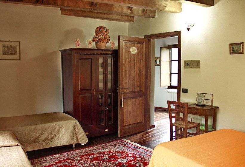 חדר סטנדרט לשלושה, Le Petit Chateau