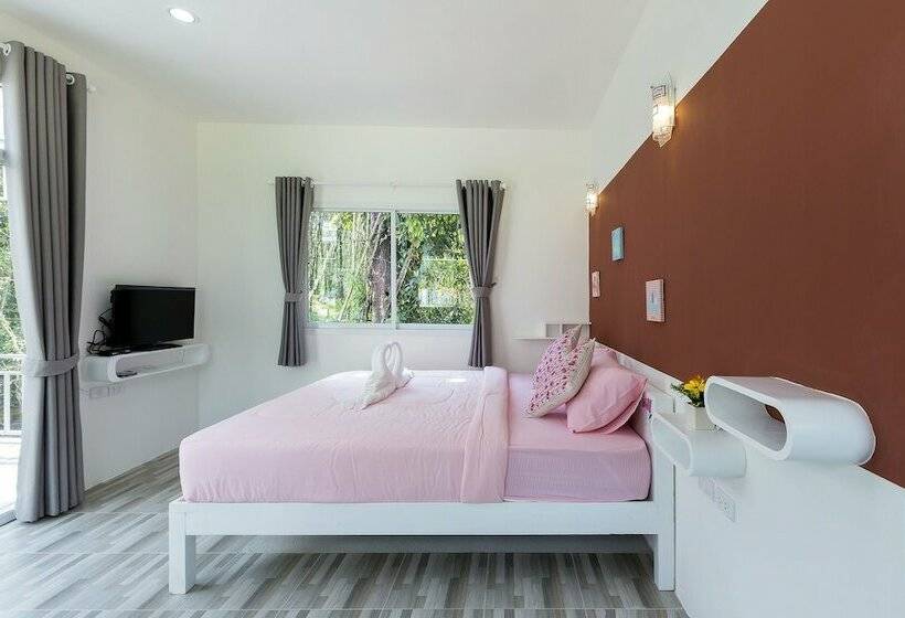 Quarto Deluxe, Again At Klongnga Resort