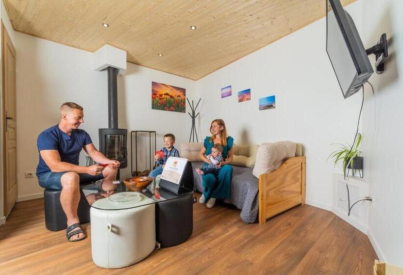 2间卧室的房子, Au Château De Villelongue B&b