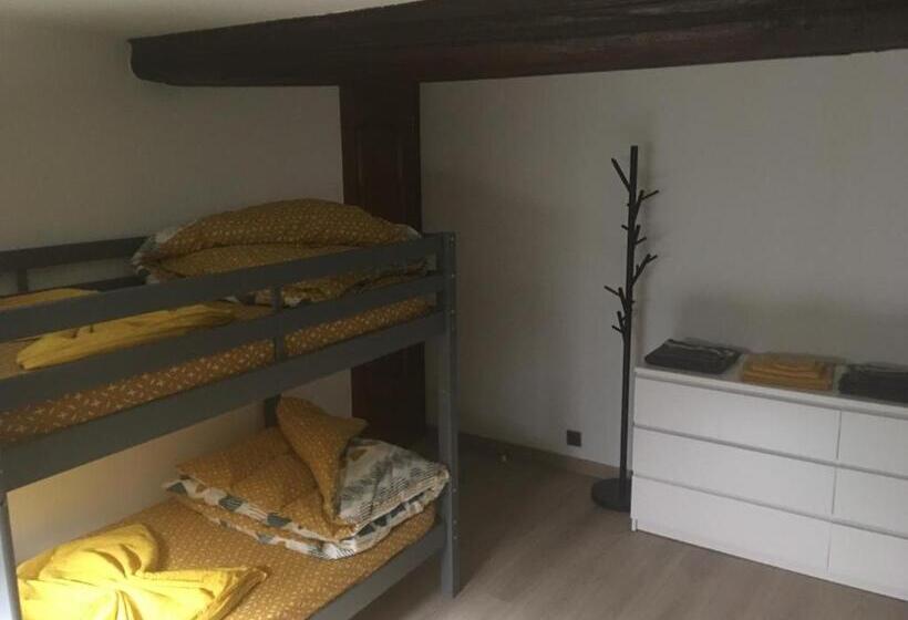 غرفة عائلية حمام مشترك, Le 1820   3 Etoiles Premium