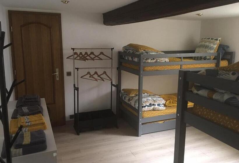 غرفة عائلية حمام مشترك, Le 1820   3 Etoiles Premium