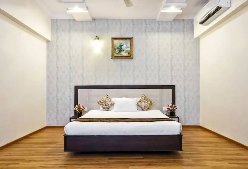 シングルデラックスルーム, R G Hotels And Resort