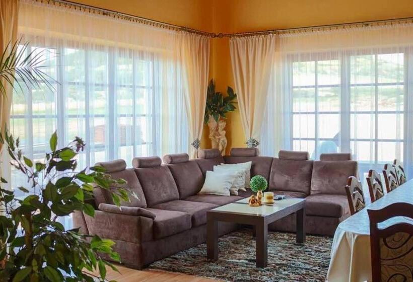 غرفة قياسية مطلة على الجبل, Grand Panorama