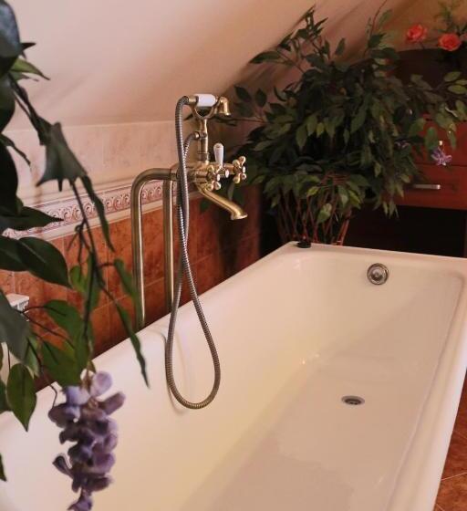 غرفة قياسية ثلاثية مزودة بشرفة, Grand Panorama