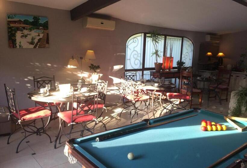 غرفة ديلوكس, Le Patio 34