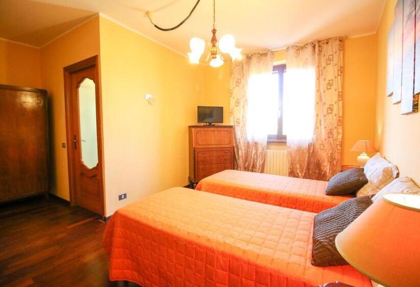 חדר דלוקס, Spighe Paglia E Girasole