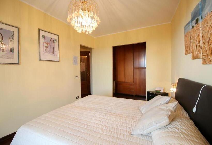 חדר דלוקס עם מרפסת, Spighe Paglia E Girasole