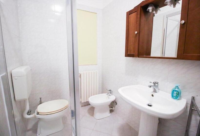 חדר סטנדרט עם מרפסת, Spighe Paglia E Girasole