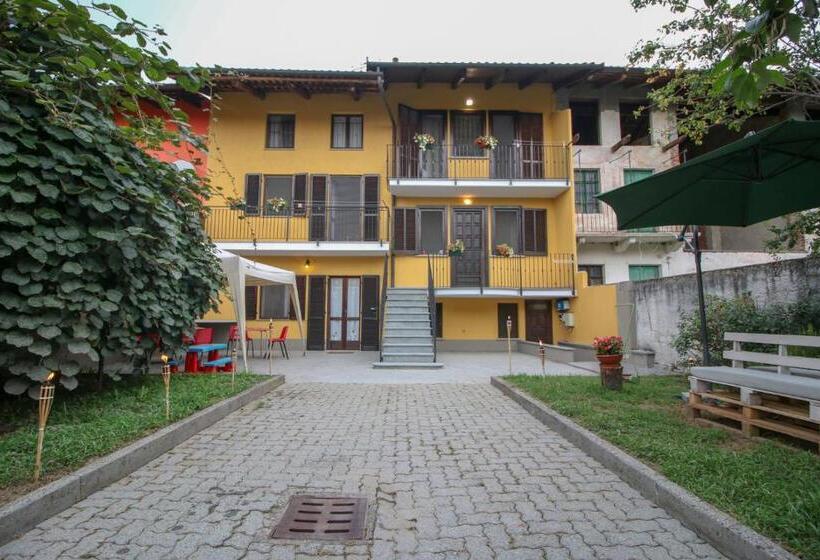 חדר סטנדרט עם מרפסת, Spighe Paglia E Girasole