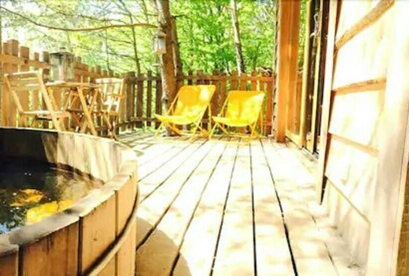 كابينة, La Haut