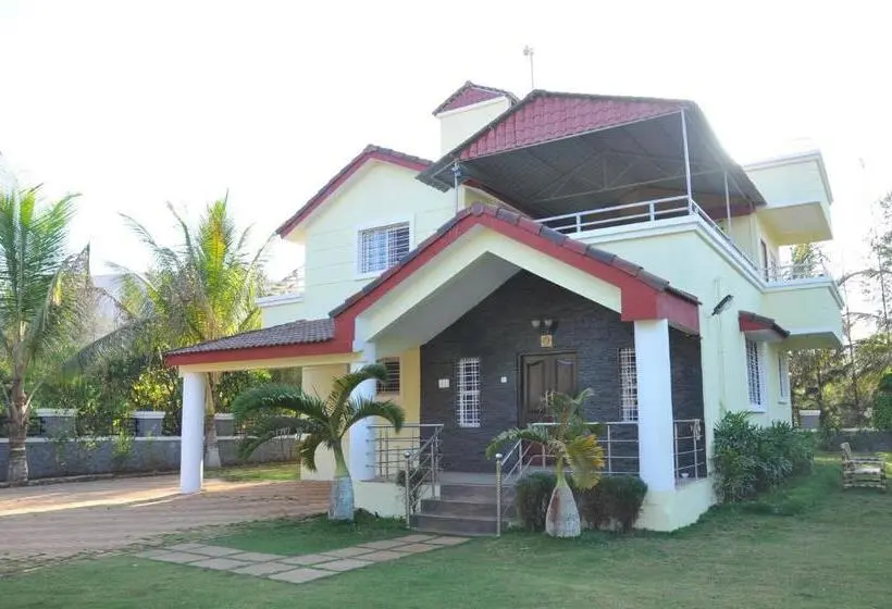 スタンダードバンガロー, Megh Malhar Agro Tourism